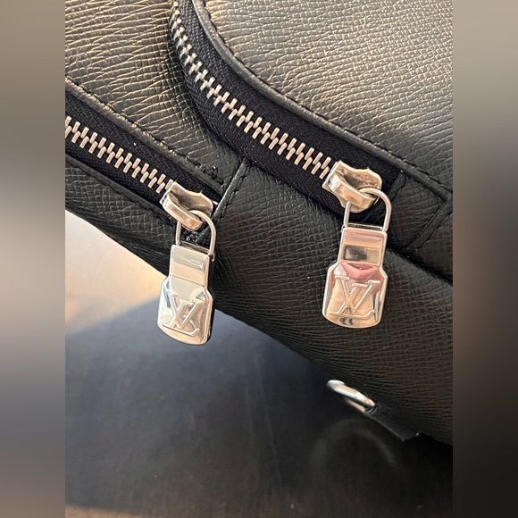 Louis Vuitton Avenue Sling Bag — Black Tiaga - Picture 6 of 8